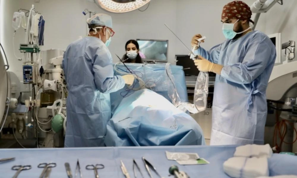 Απογευματινά χειρουργεία: Πόσοι ασθενείς έχουν πληρώσει;- Γιατί δεν προχωρούν οι 50.000 δωρεάν επεμβάσεις